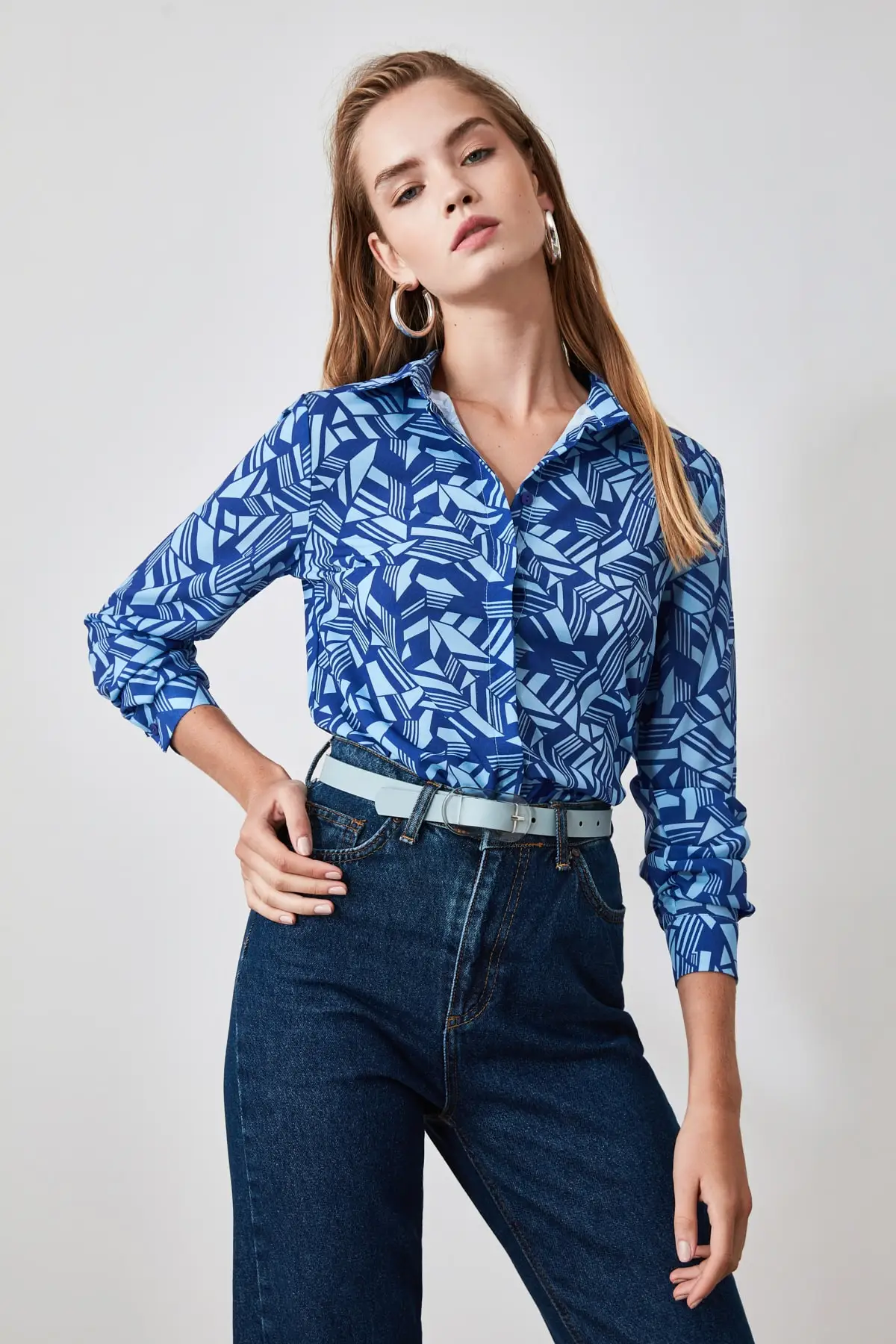 Trendyol Navy blue patterned blouse TOFAW19FG0122 | Женская одежда