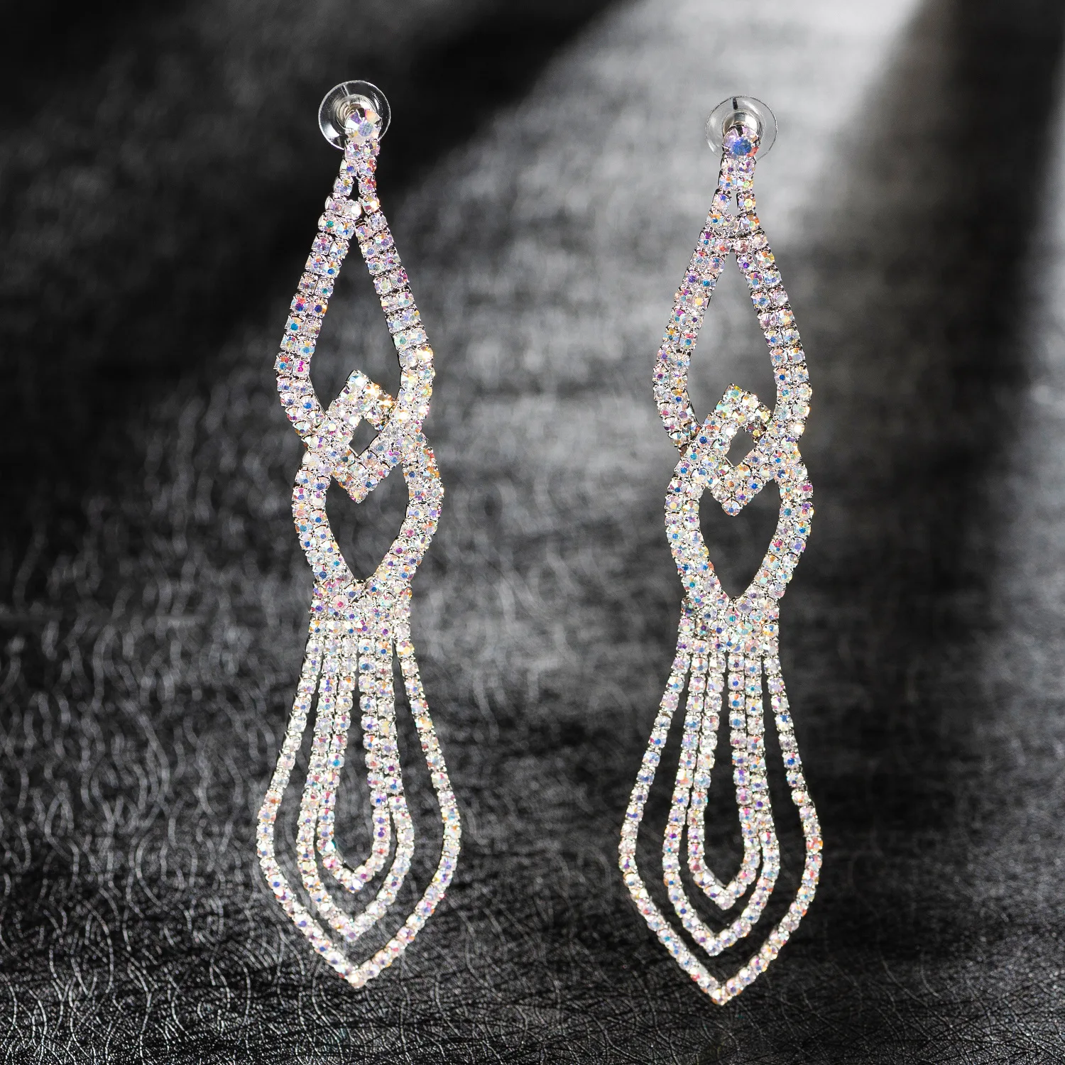 

European and American famous foreign trade pop Earrings luxury exaggerated Earrings Long Water Drop Bridal Crystal Earrings e523