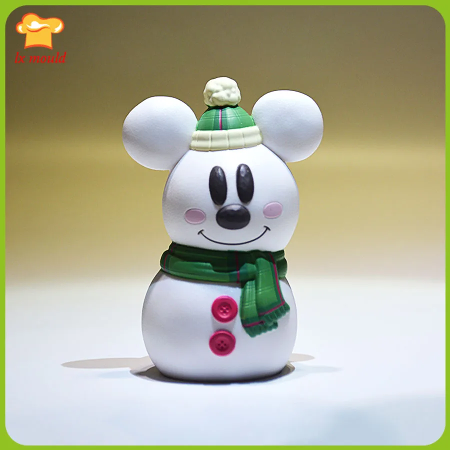 

2021 New Cartoon 3D Snowman Silicone Molds Chocolate Soap Candle Mould