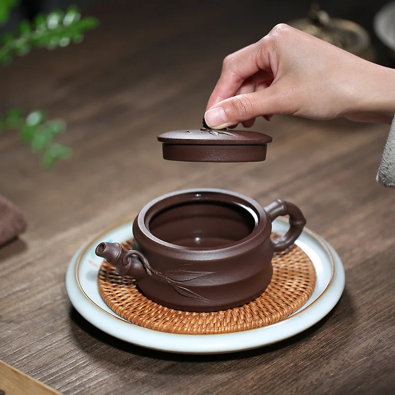 

Vintage Teapot Purple Clay Jasmine Tea Herbal Infuser Teapots Chinese Puer Premium Tetera Ceramica Kitchen Supplies EH60TP