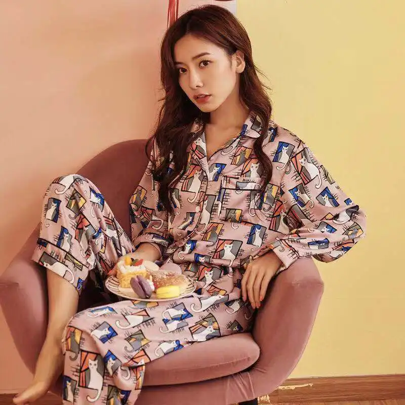 Новая женская пижама осенняя и зимняя шелковая набор с рисунком кота длинным