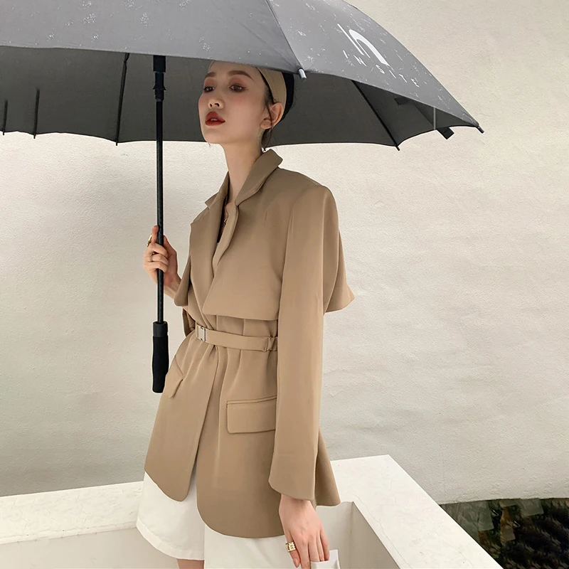 

SHENGPALAE Temperament Khaki Blazer Women's Autumn 2021 New Notched Loose Lace Up Waist Long Sleeve Suit Jacket Female 5E2097