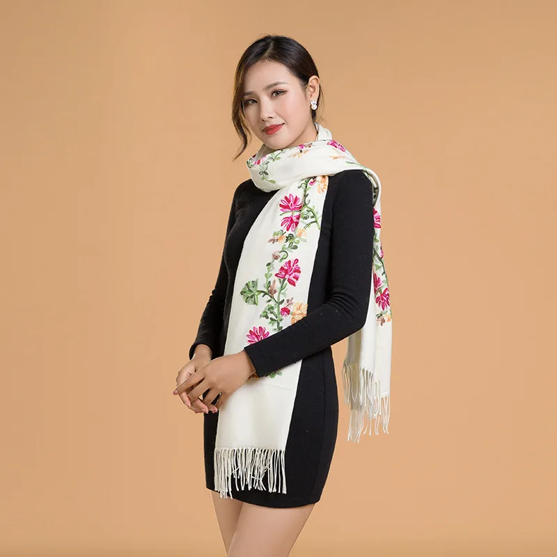 Бренд Горячая леди Вышитые Шарф Классический Имитация кашемира шарф