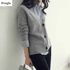 Женский трикотажный кардиган с V-образным вырезом, серого цвета