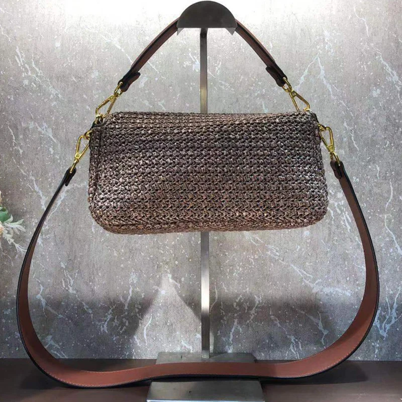 

Retro Contrast Color Magnetic Buckle Straw Material Large Capacity Handbag Ladies New Fashion Diagonal Bag Shoulder Bag