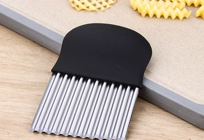 Stainless Steel Potato Chip Slicer Dough Vegetable Fruit Crinkle Wavy Knife Cutter Chopper French Fry Maker WB 054 | Дом и сад