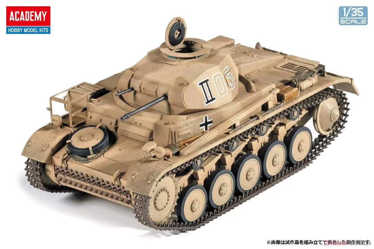 Академия AC13535 1/35 Шкала немецкая Panzer II Ausf.F Северная Африка |