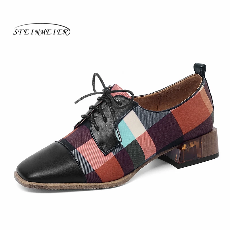 Женская летняя кожаная обувь с перфорацией типа броги на плоской подошве