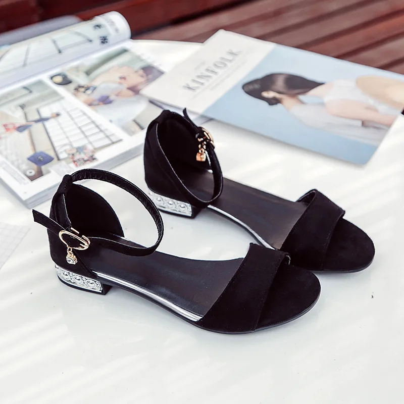 

Summer New Style Women's Fashion Sandal Clow Thick Heel Metal Rhinestone Bag Heel Casual Women's Flats Sandals