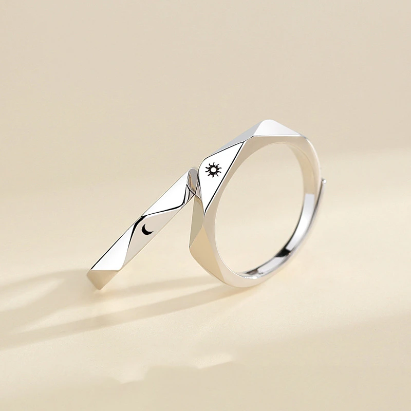 

Fashion Simple Opening Sun Moon Ring Minimalist Silver Color Sun Moon Adjustable Ring For Men Women Couple Engagement Jewelry