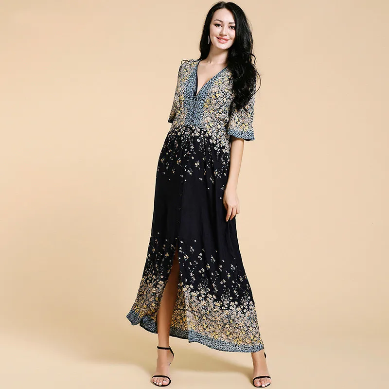 Летнее женское богемное платье с цветочным принтом и коротким рукавом
