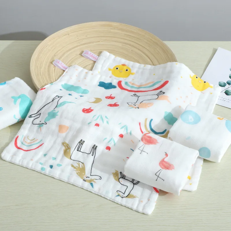 Детское полотенце хлопковое 6 слоев Марлевое для новорожденных с рисунком лица