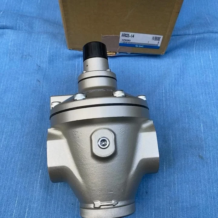

JAPAN SMC AR825-14 Original genuine Pneumatics Pressure Booster