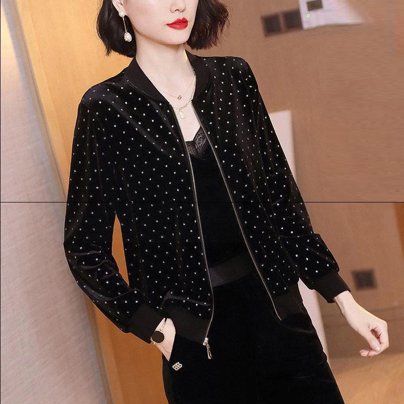 Куртка-бомбер женская летняя черная тонкая с длинным рукавом батальных размеров