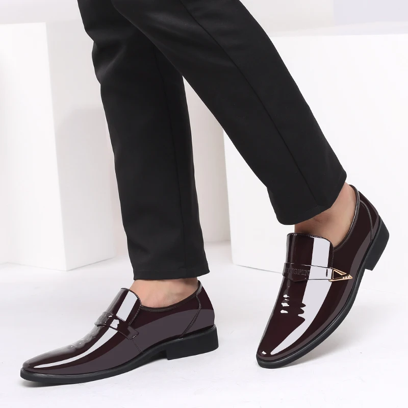 Мужская обувь из лакированной кожи черная Повседневная Деловая Свадебная на