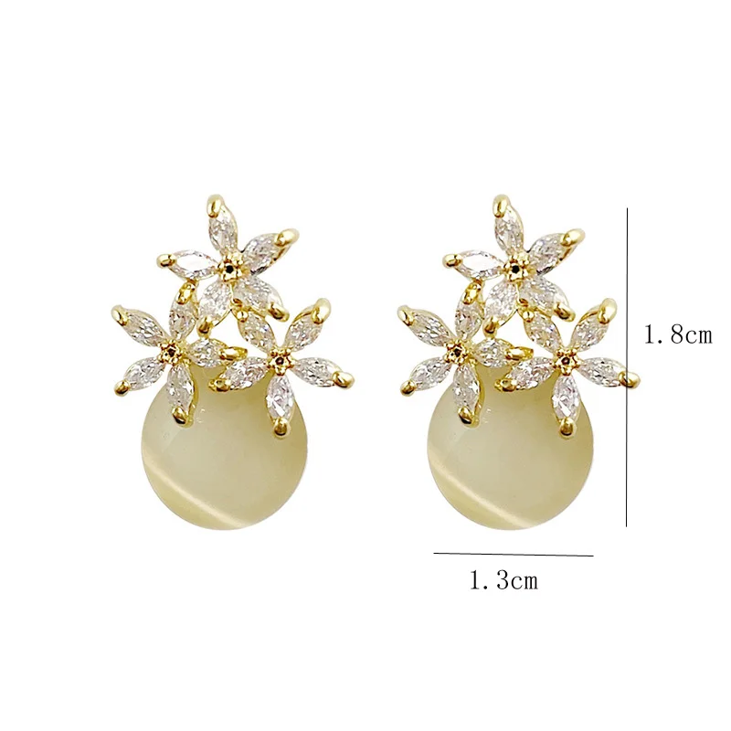 

Exknl Fashion Weddings Stud Earrings for Women Round Crystal Gold Color Stone Flower Korean Earrings Women Party Jewelry 2020