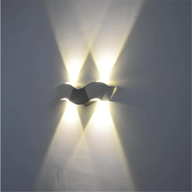 Бесплатная доставка 3 Вт 4 9 12 разноцветный светодиодный настенный светильник