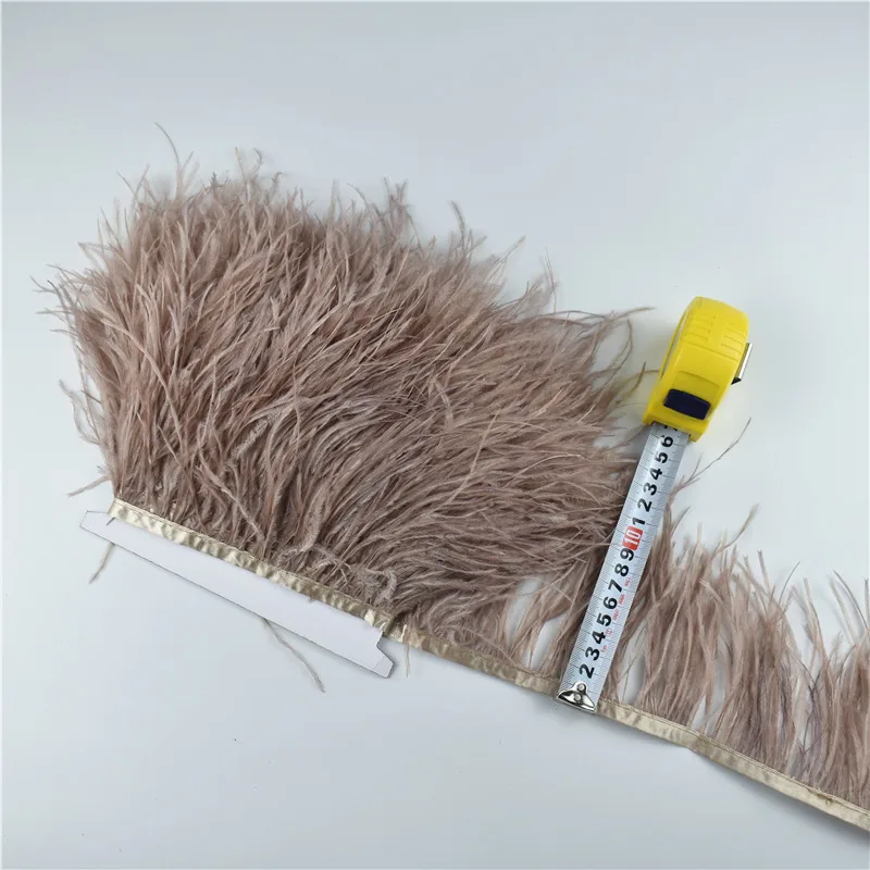 23 Tan 1 метр 10-15 см обрезки страусовых перьев для юбки/платья белые страусиные перья ленты DIY перо для ремесла оперение одежды - Цвет: 23 Tan