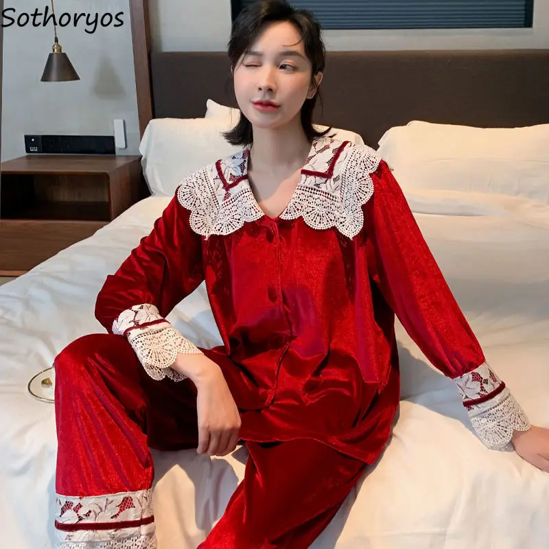 

Women Pajama Sets Pleuche Lace Patchwork Long Sleeve V-neck Single Breasted Spring Fall Ins Elegant Female Homewear Suits Loose