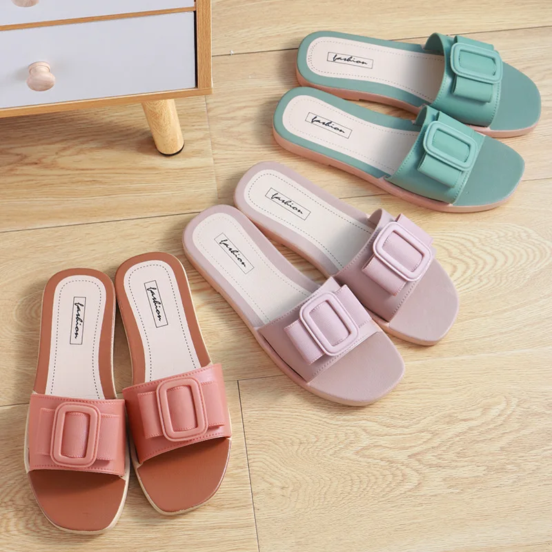 

Indoor Bathroom Slippers Women Thick Non-slip Home Interior Anti-slip Metal Button Slides Ladys Heighten Soft Shoes Sandals 2021