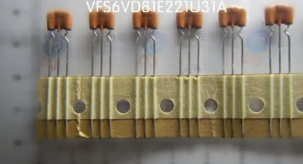 

New original VFS6VD81E221U31A 220pF 25-50V 6A 50PCS/LOT