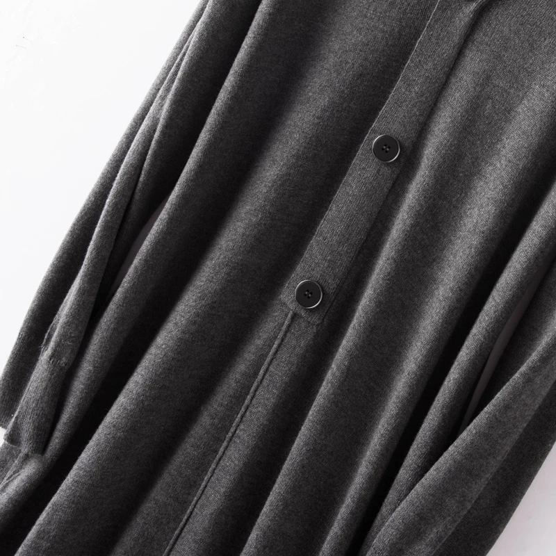 Женское кашемировое платье на пуговицах свободное однотонное приталенное с