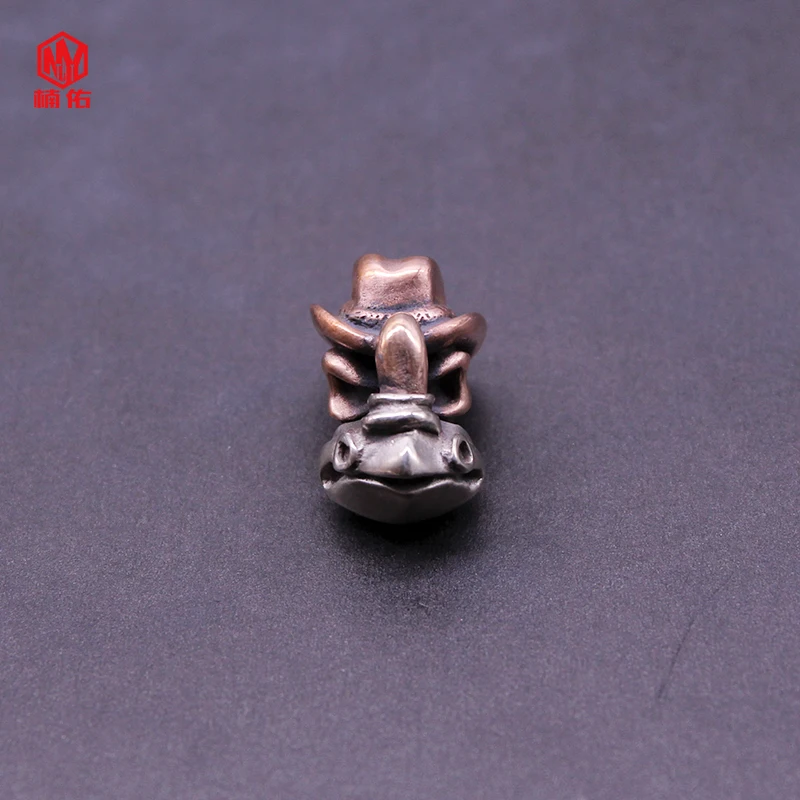 

1PC Retro White Copper Knife Beads Bull head Skull Red Copper Paracord Beads Lanyard Pendants