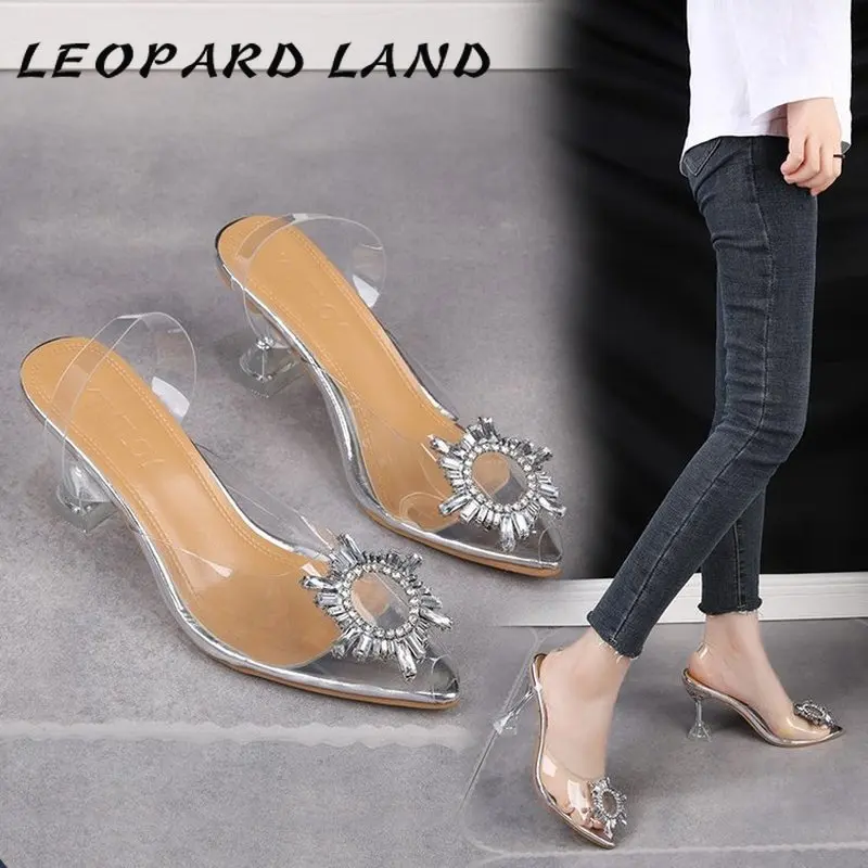 Женские леопардовые сандалии на низком каблуке с ремешком и пряжкой HYJC лето 2020 |