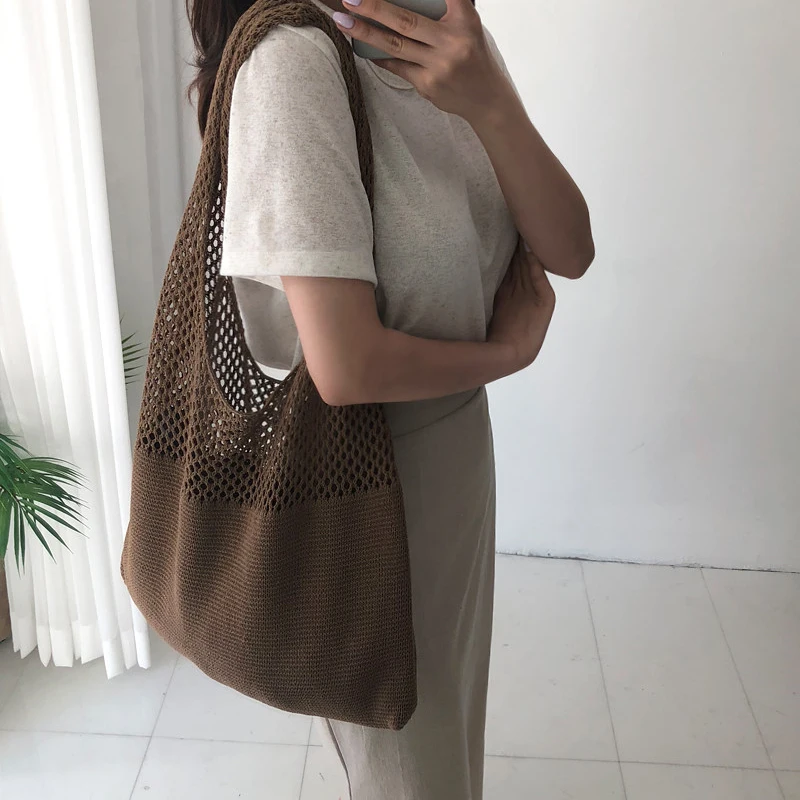

Women's Shoulder Bag Designer Knitted Handbag Large Capacity Handbag Casual Hollow Woven Summer Beach Bag Shopping Bag