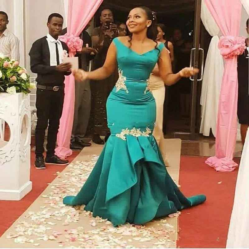 Роскошное платье для выпускного вечера Охотник драгоценность шеи блестками