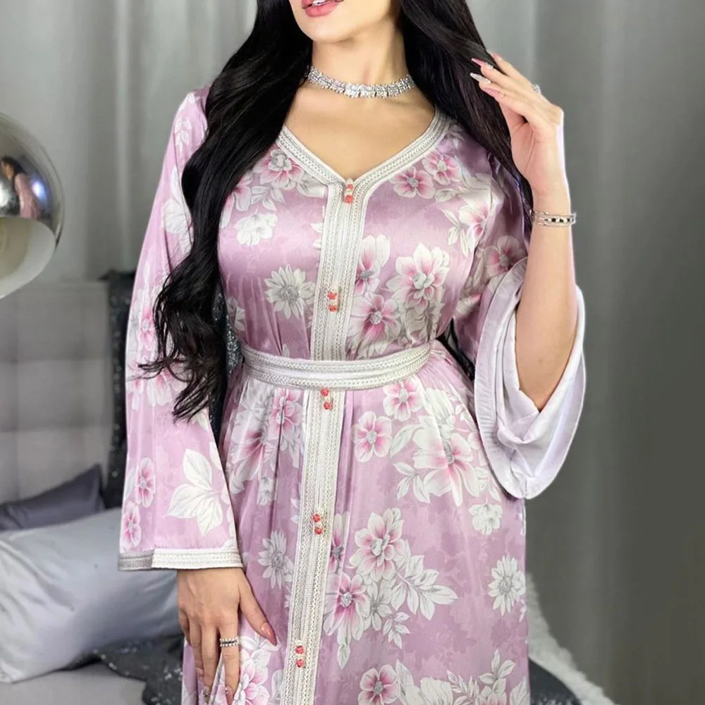 

Middle East Muslim 2021 Summer New Fashion Printing Floral Long Women's Dress Webbing Splicing V-neck Long Sleeve High Waist