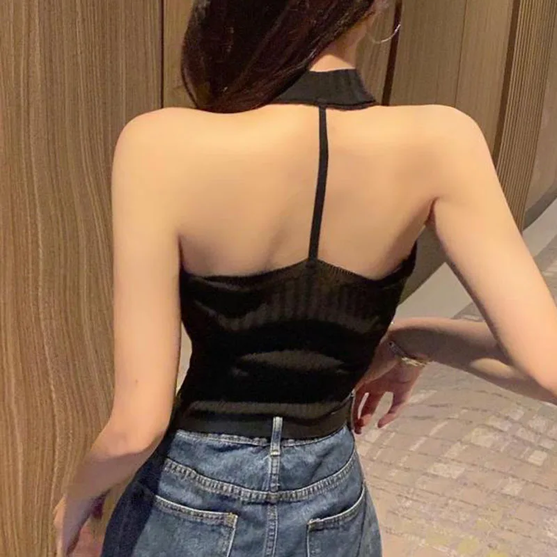 

LJSXLS 2021 Summer Women Zipper Sleeveless Crop Tops Korean Sexy Halter Knitted Tank Top Spaghetti Camisole Femme White Black