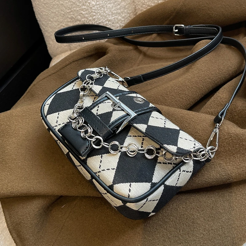 

Classic Women's Bag 2022 French Niche Design Autumn/winter New Fashion Shoulder Bag Messenger Bag Vintage Plaid Square Bag