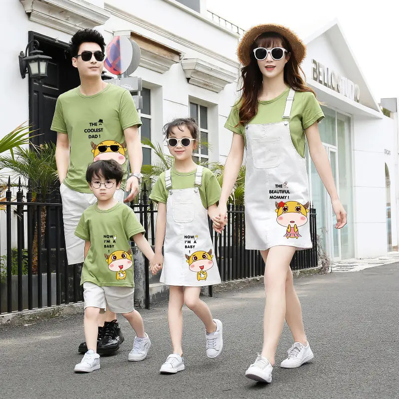 2pcs family matching clothes sets mother father daughter son kids baby T-shirt Parent-child Red  Print T-shirt Short Sleeve Tops