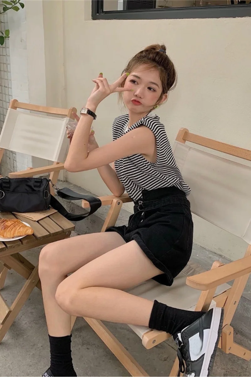 Женский летний комплект из двух предметов: джинсовые шорты с высокой талией |