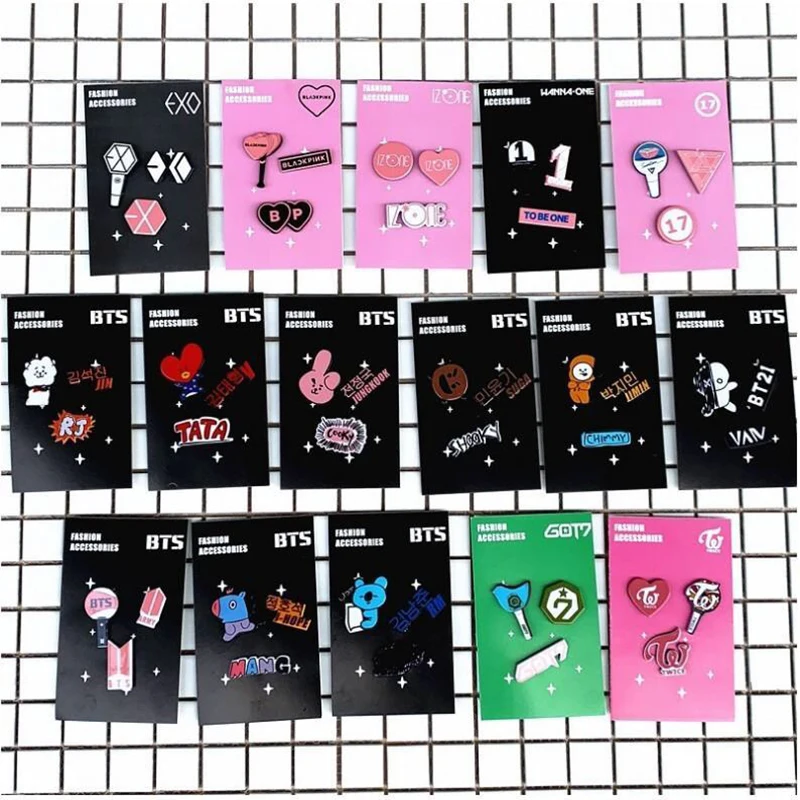 

HQbtsC Bangtan Boys Groups Acrylic Brooch Set Peripheral Same Style