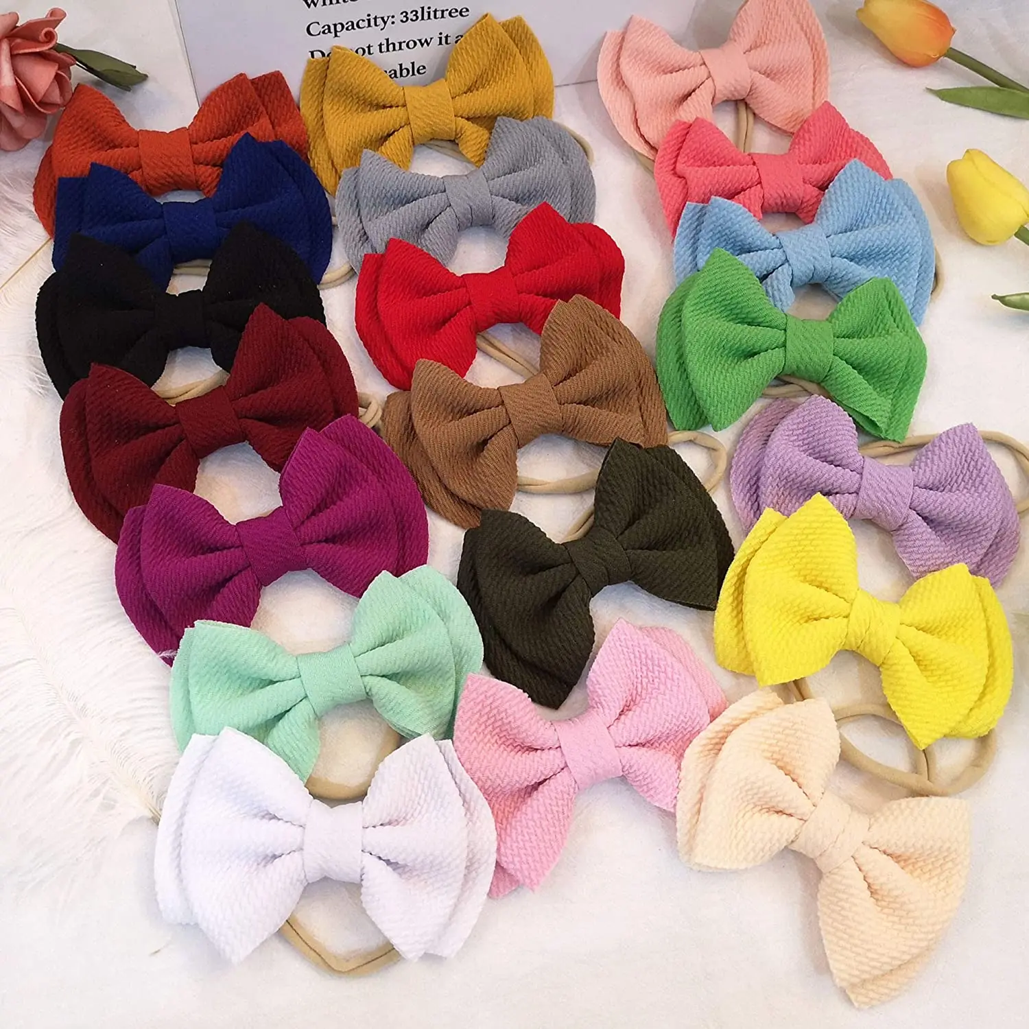 

Baby girl headband and bow nylon headband are newborn babies