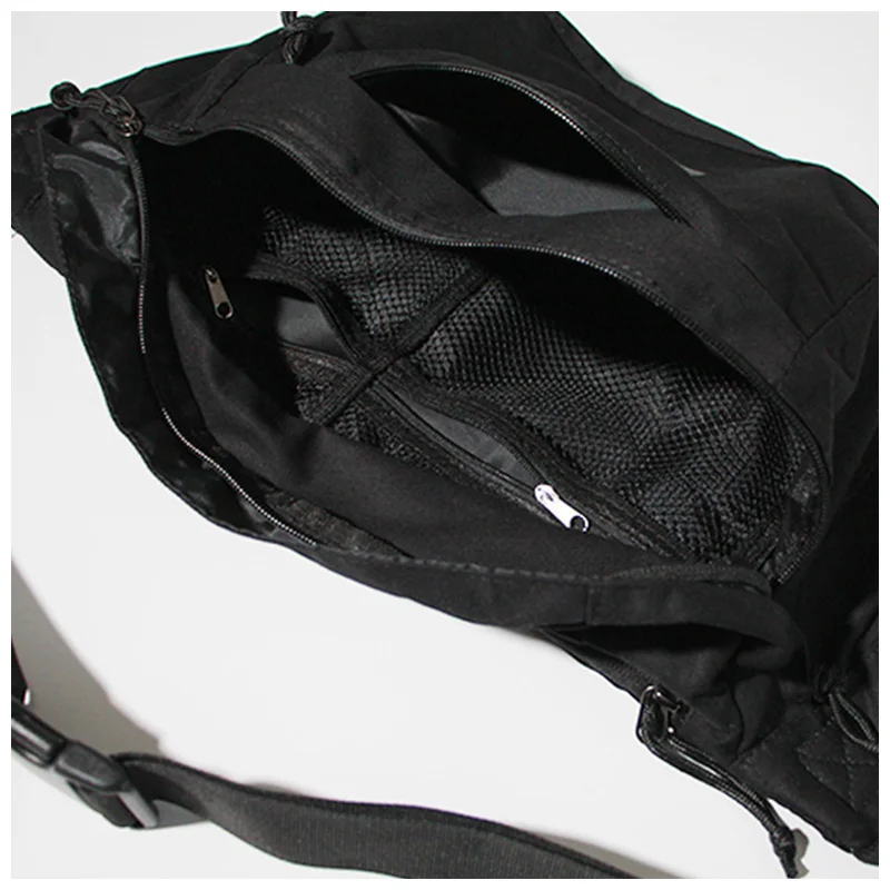 

New Men Waist Bag 2020 Trend Men Bags Fashion Brand Women's Bags Large Capacity Chest Bags Couples Casual Sports Waist Bags