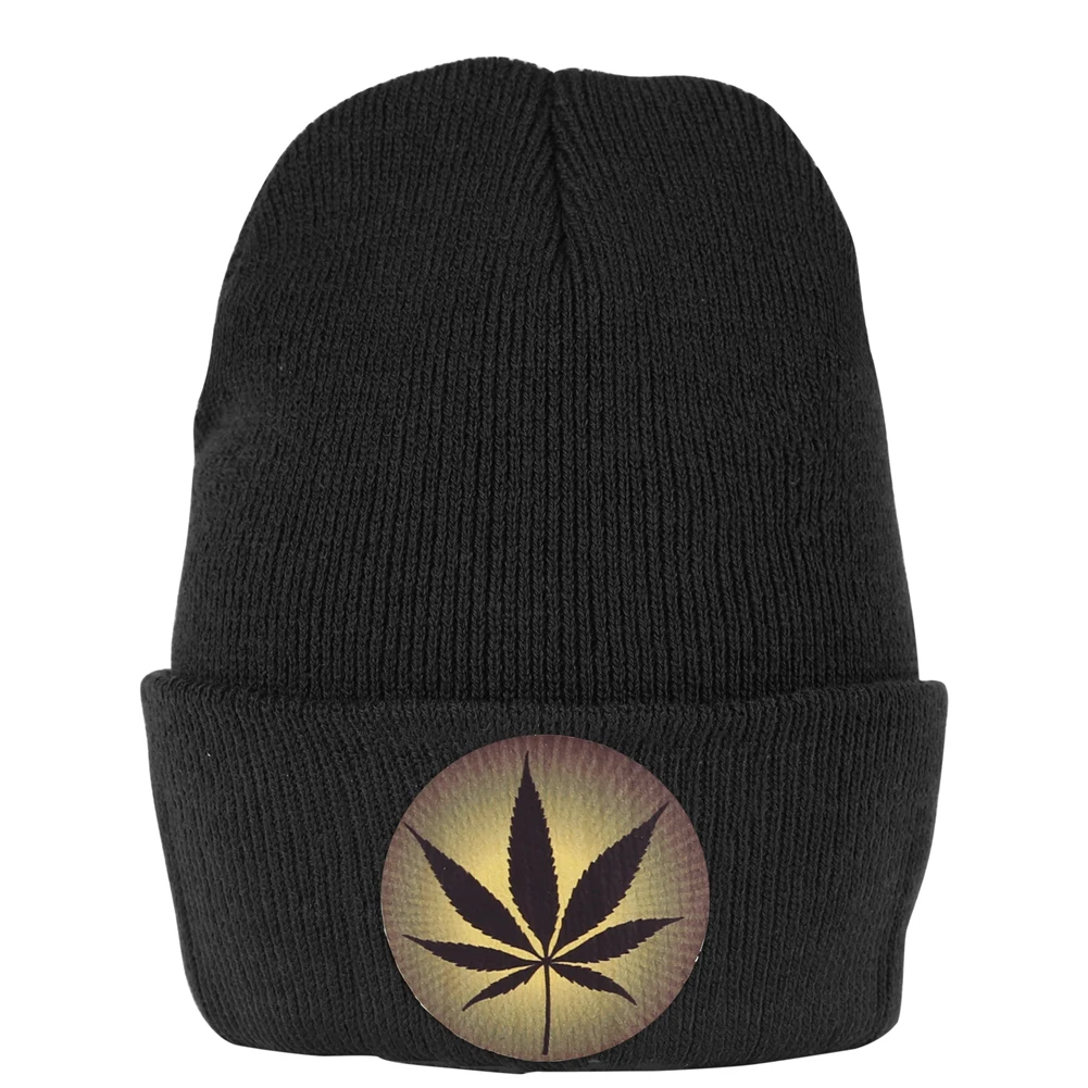 Шапка бини женская короткая вязаная зимняя шапка в стиле хип хоп с принтом