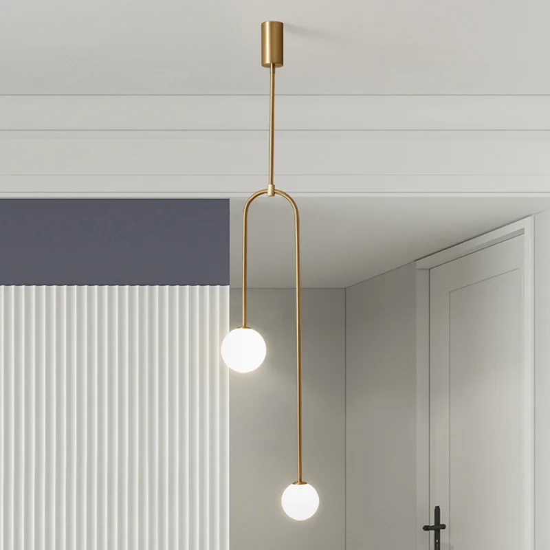 Люстра прикроватная для спальни современный минималистичный светильник в