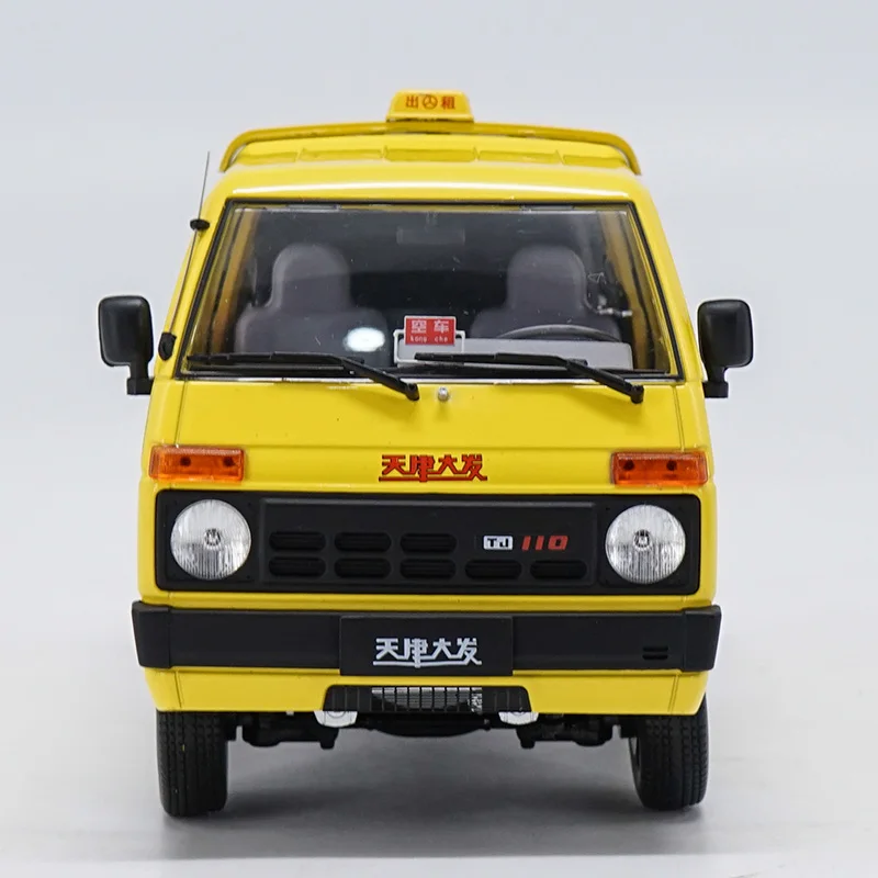 Оригинальный авторизованный аутентичный 1/18 DAIHATSU Китай Тяньцзинь Huali DAFA TJ110 литый