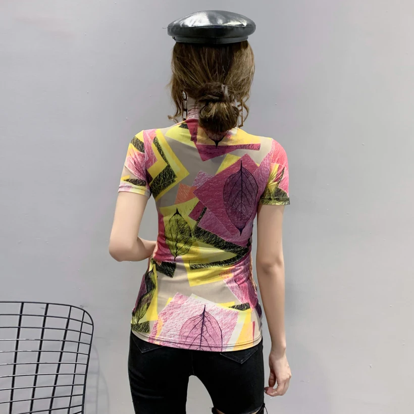 

Футболка женская сетчатая с высоким воротником и принтом, размеры до 3XL