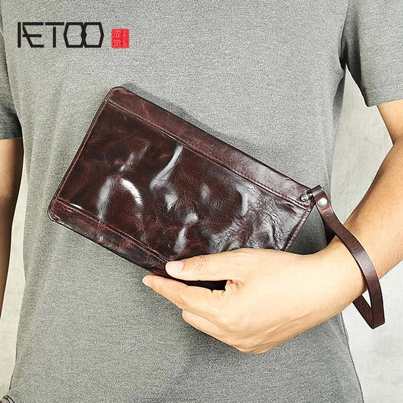 AETOO Original retro wrinkled long wallet zipper clutch bag leather first layer cowhide old rub color flow |