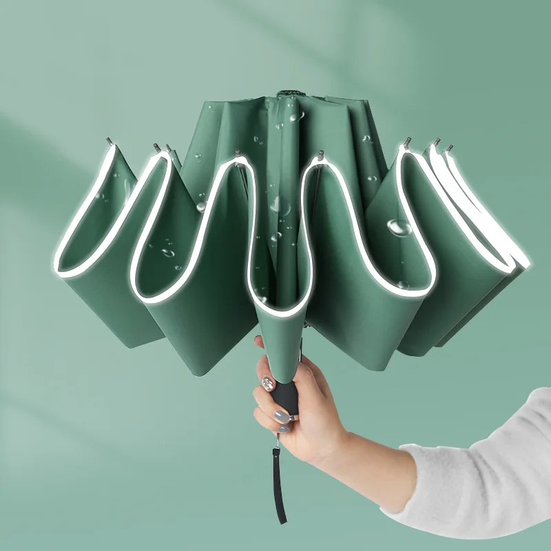 

Reflective Automatic Ten-bones Three-fold Reverse Umbrella for Men and Women 210T Bashing Cloth 105cm Diameter Umbrella Surface