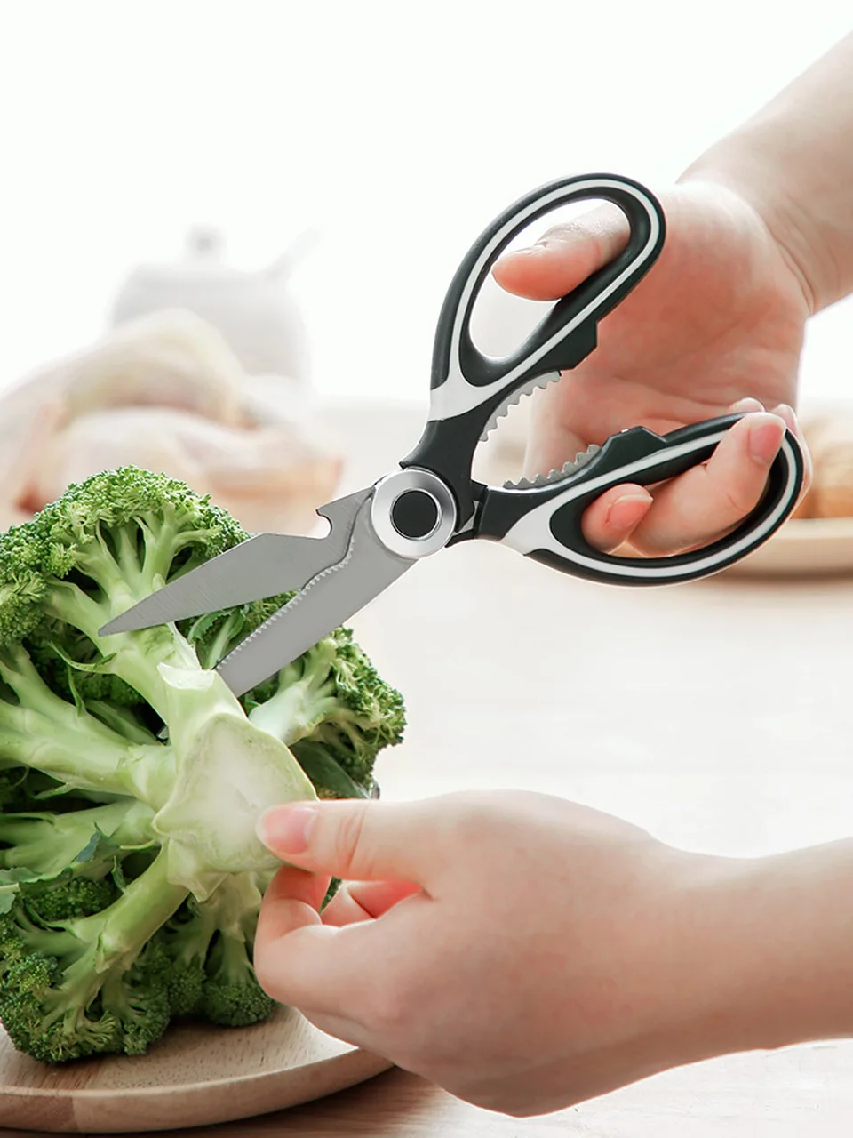

Kitchen Stainless Steel Multifunctional Chicken Bone Scissors Special Handmade Scissors With Bottle Opener And Shell Opener