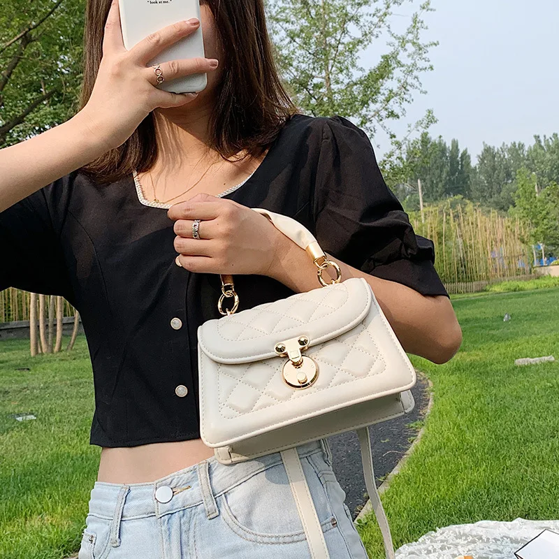 

FACTOO Women's Diagonal Small Black Bag Classic Fashion One-Shoulder Handbag Designer Wild INS Messenger Square Bag Clutch