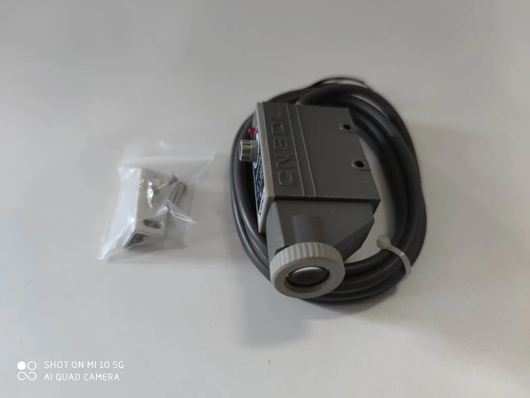 BAIDELI CNBDL KS-C2W датчик цветовой отметки фотоэлектрический цена Magic eye Bag изготовление