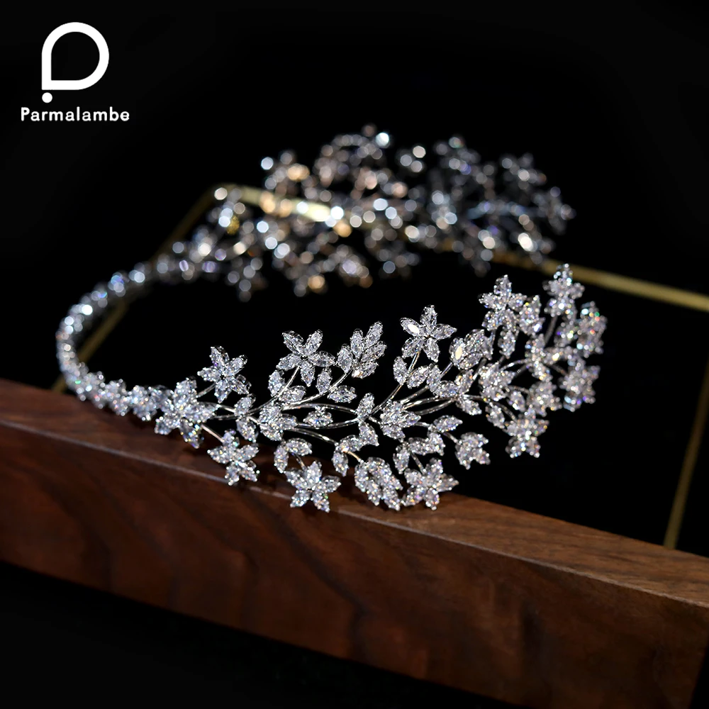 

Женская повязка на голову с инкрустацией из фианита