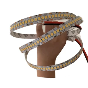Высокая яркость 1m 240 светодиодныйm 2835 LED Strip светильник 15-18 Втм 2600-6500K доступно