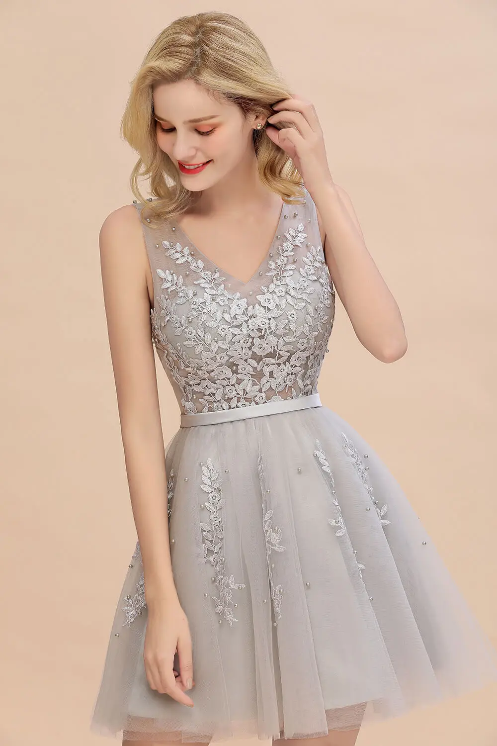 Вечернее Платья 2019 До Колена Сексуальные Иллюзионные Высокие Низкие Кружевные